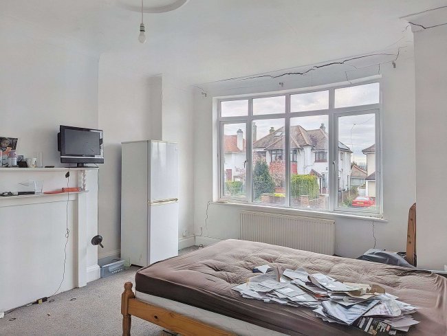 14 Ross Road, South Norwood, London, SE25 6SE 10