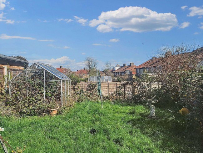 150 Southend Lane, Catford, London, SE6 3DW 8