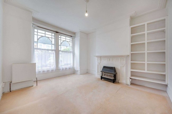 31 Harberton Road, London, N19 3JS 4