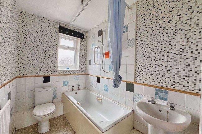 64 Wynyard Mews, Hartlepool TS25 3JF 7