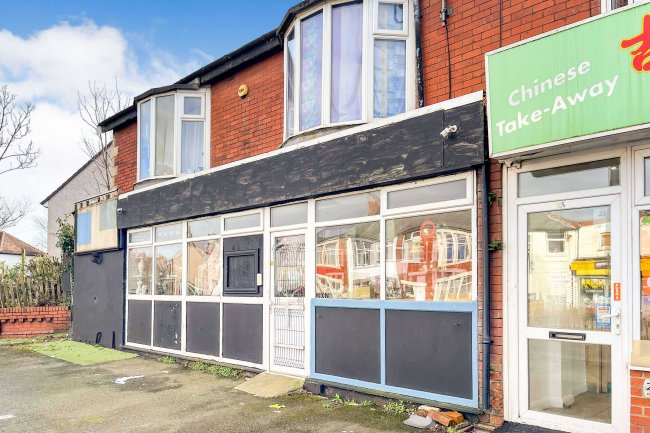 207-209 Park Road, Blackpool, FY1 5LN 2