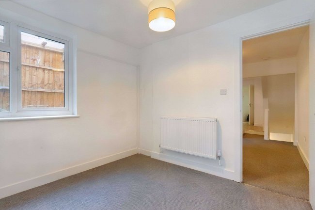 230C High Road Leytonstone, Leytonstone, London, E11 3HU 1