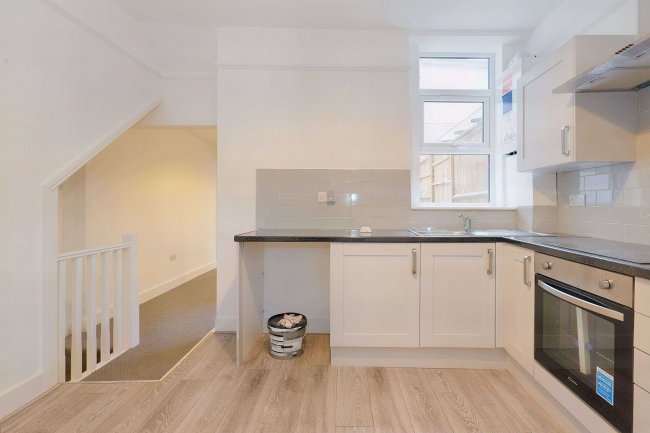 230C High Road Leytonstone, Leytonstone, London, E11 3HU 1