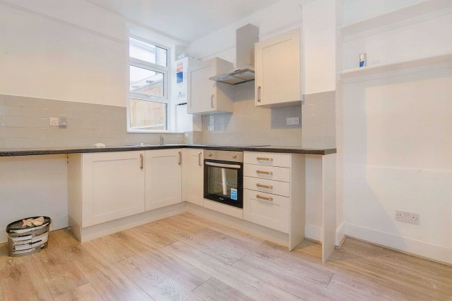 230C High Road Leytonstone, Leytonstone, London, E11 3HU 1