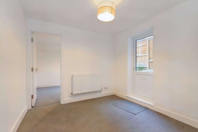 230C High Road Leytonstone, Leytonstone, London, E11 3HU 1