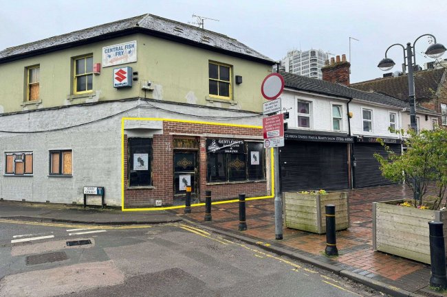 49 Fleet Street, Swindon, Wiltshire SN1 1RE 4