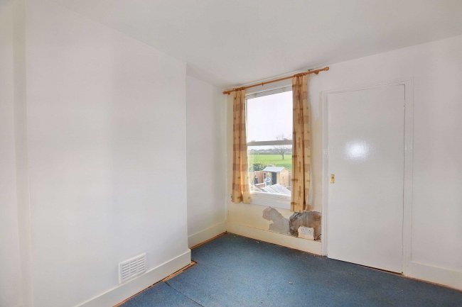 283 Brook Street, Erith, DA8 1EB 3