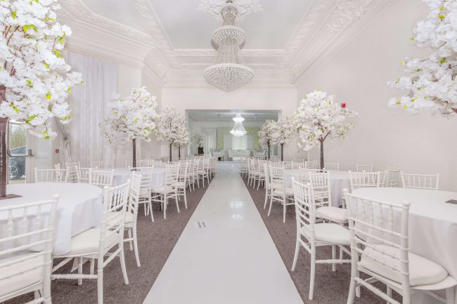 Hillingdon House, Wren Avenue, Uxbridge, Middlesex, UB10 0FD 2