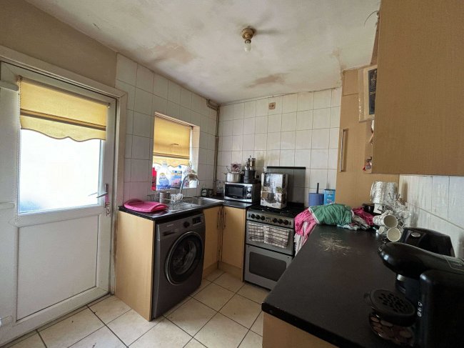 30 Pansy Street, Liverpool, Merseyside, L5 7RS 2