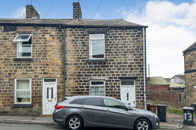 5 Station Road, Barnsley, South Yorkshire S70 6DE 2