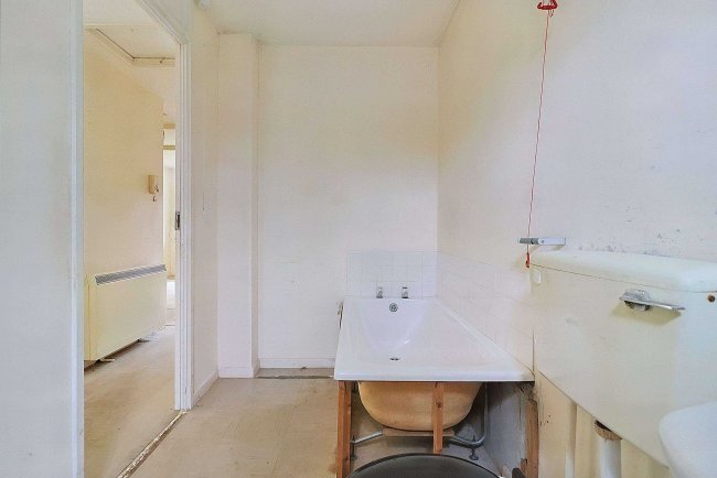 9 Attwood Close, Alderholt, Fordingbridge, SP6 3DH 9