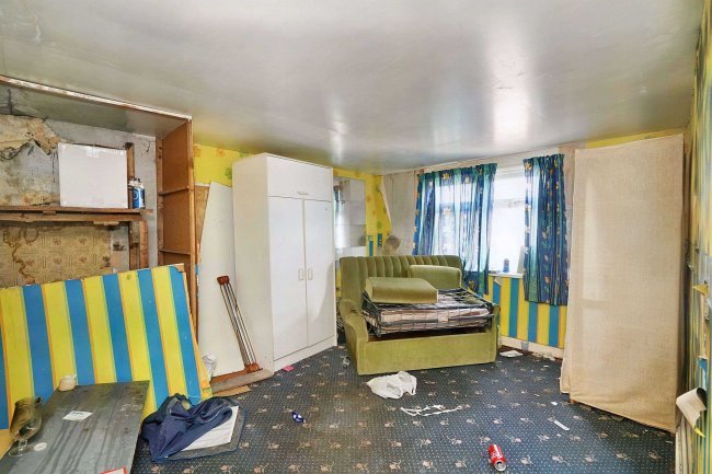 57 High Street, Blackpool, Lancashire, FY1 2BN 6