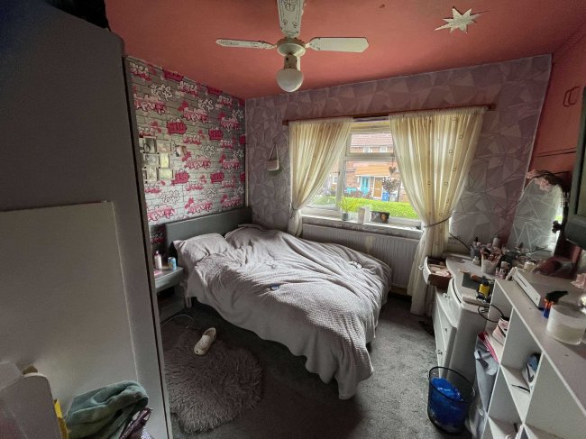 6 Carrfield Close, Little Hulton, Manchester, M38 0DN 2