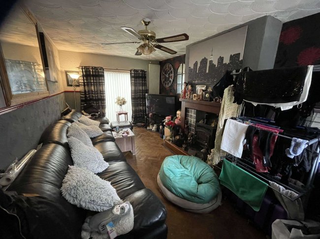 6 Carrfield Close, Little Hulton, Manchester, M38 0DN 2