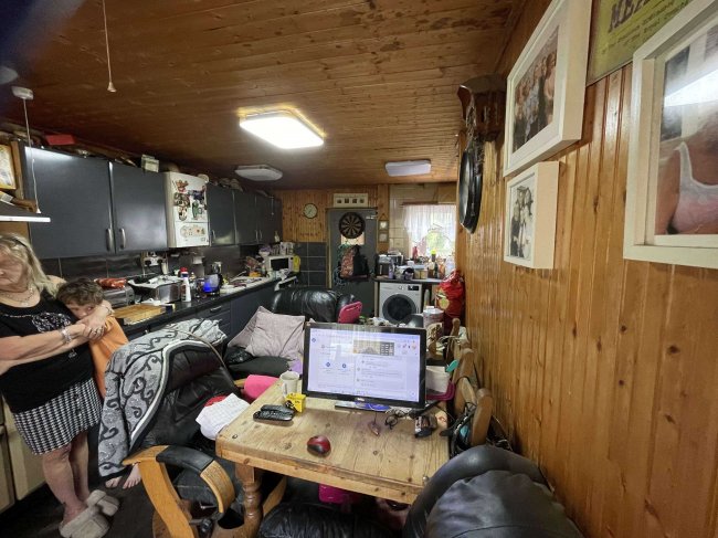 6 Carrfield Close, Little Hulton, Manchester, M38 0DN 2