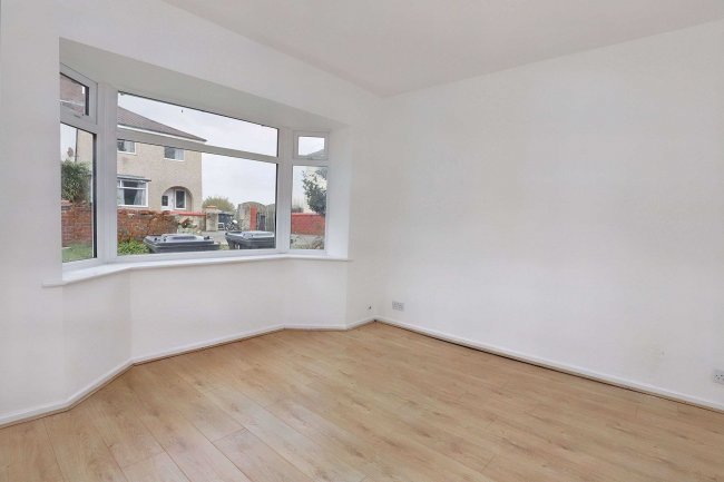 59 Sandbrook Road, Southport PR8 3JF 5