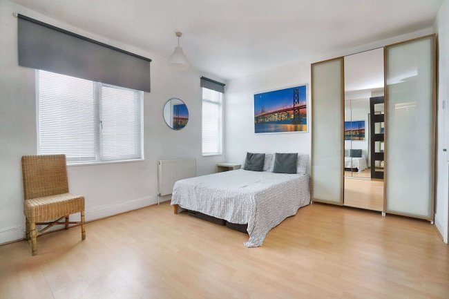 304 Hucknall Road, Nottingham, Nottinghamshire, NG5 1FG 8