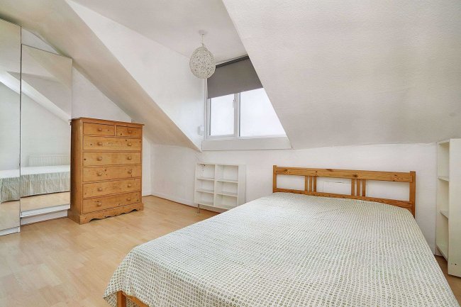 304 Hucknall Road, Nottingham, Nottinghamshire, NG5 1FG 8