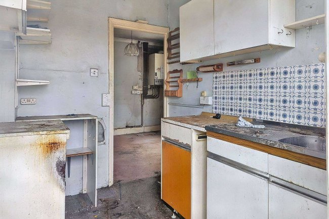 118 Cowley Road, Mortlake, London, SW14 8QB 3