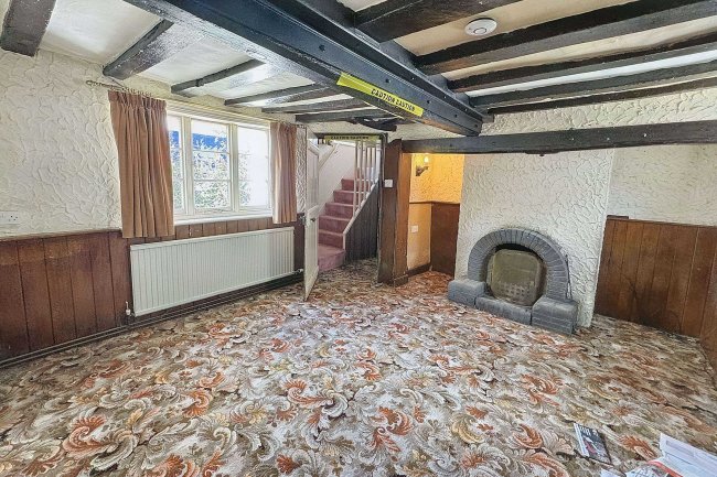 21 Long Acre, Bingham, Nottinghamshire, NG13 8AF 5