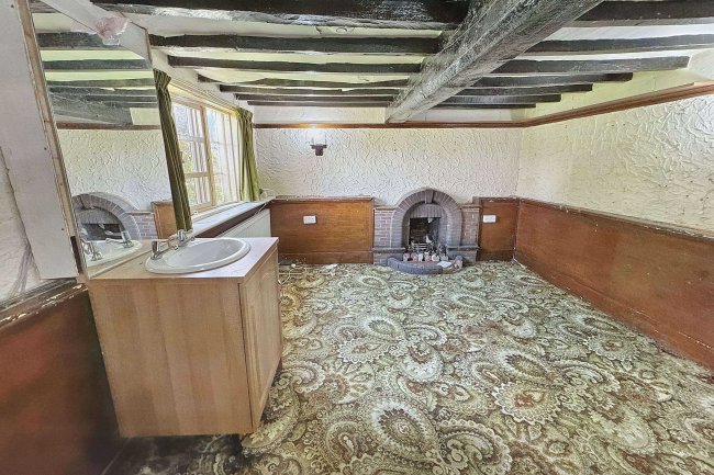 21 Long Acre, Bingham, Nottinghamshire, NG13 8AF 5