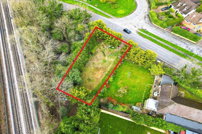 1 Oakington Avenue, Little Chalfont, Buckinghamshire, HP6 6SY 10