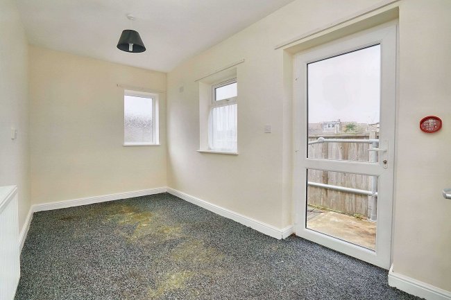 43 Camp Hill Road, Nuneaton, Warwickshire, CV10 0JP 9