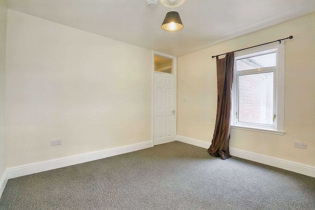 43 Camp Hill Road, Nuneaton, Warwickshire, CV10 0JP 9