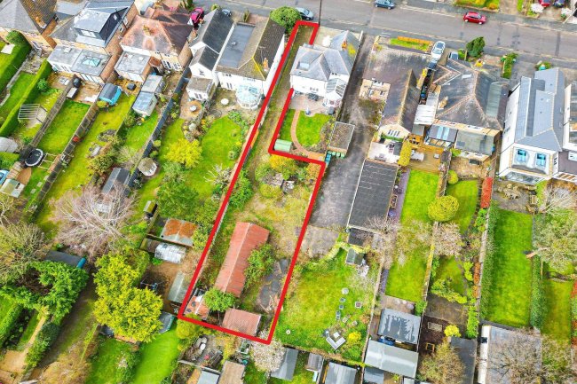 Land at the rear of 18 Freelands Road, Cobham, Surrey, KT11 2ND 1