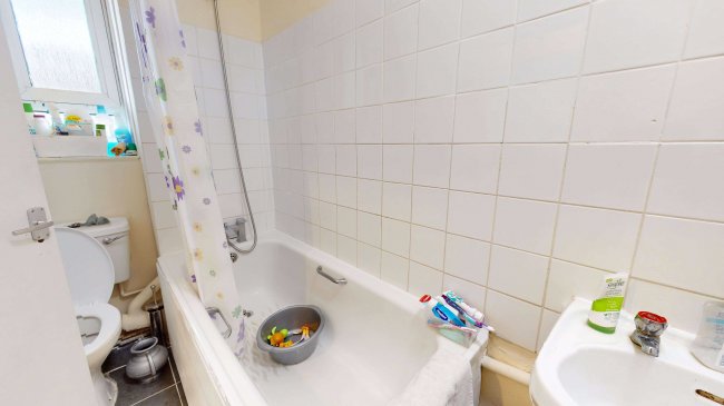 Flat 17 Landin House, Thomas Road, Poplar, London, E14 7AN 1