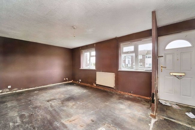 29 Brampton Gardens, Eynesbury, St Neots, Cambridgeshire, PE19 2DU 6