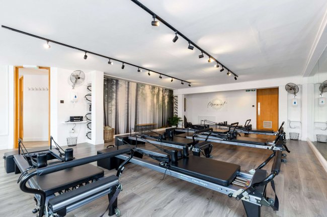 79/81 High Street, Godalming, GU7 1AW 8