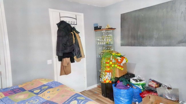 30 Pickwick Close, Hounslow, Middlesex, TW4 5ED 1