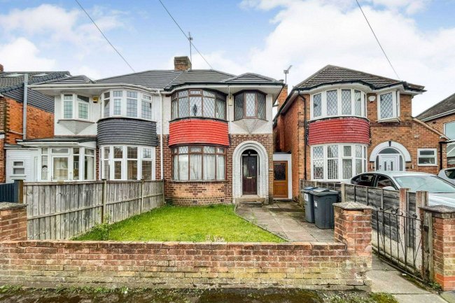 249 Worlds End Lane, Quinton, Birmingham, B32 2RX 3