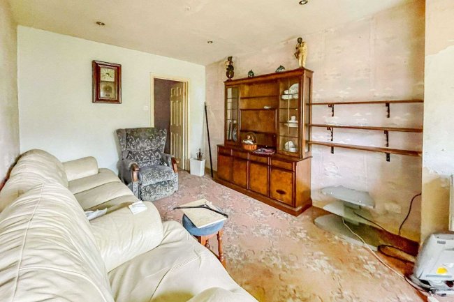 249 Worlds End Lane, Quinton, Birmingham, B32 2RX 3