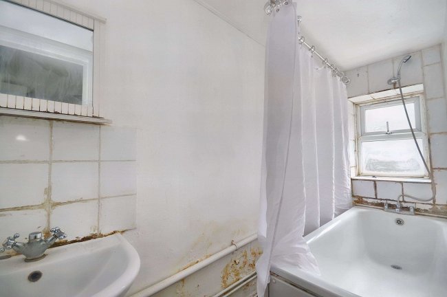 7 Fordham Street, Aldgate, London, E1 1HS 6