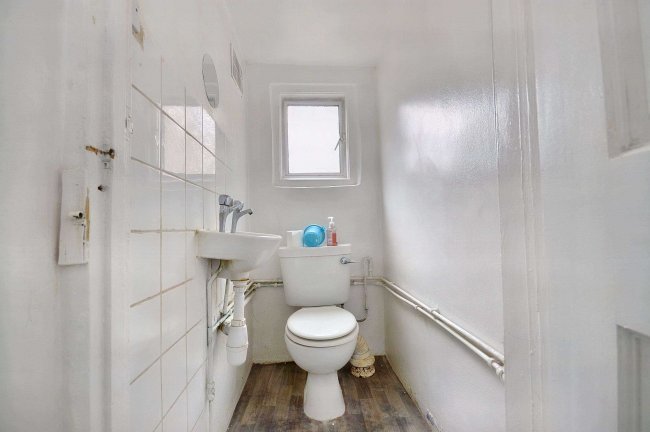 7 Fordham Street, Aldgate, London, E1 1HS 6