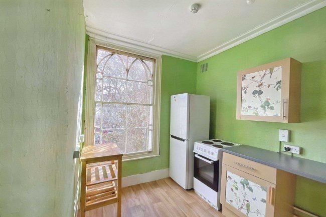 11 Queens Terrace, Exeter, EX4 4HR 10