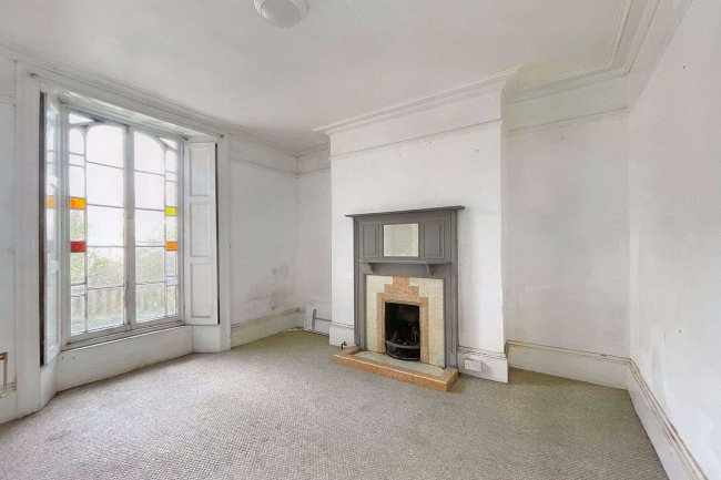 11 Queens Terrace, Exeter, EX4 4HR 10