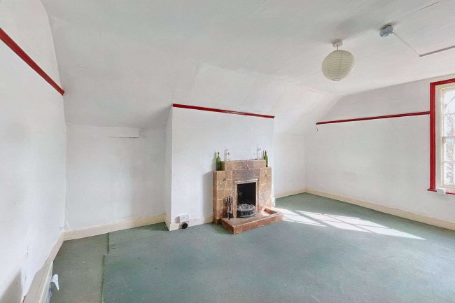 11 Queens Terrace, Exeter, EX4 4HR 10