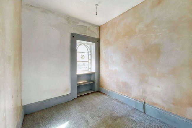 11 Queens Terrace, Exeter, EX4 4HR 10