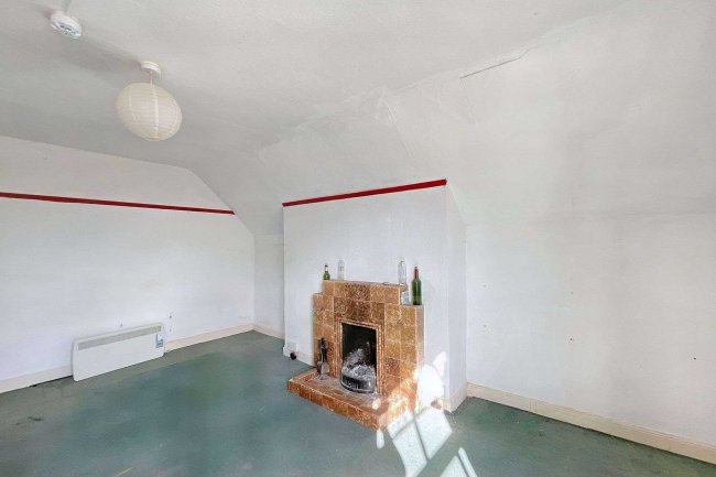 11 Queens Terrace, Exeter, EX4 4HR 10