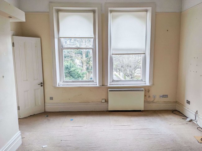 5 Etonhurst, Norfolk Square, Bognor Regis, W Sussex PO21 2JA 4