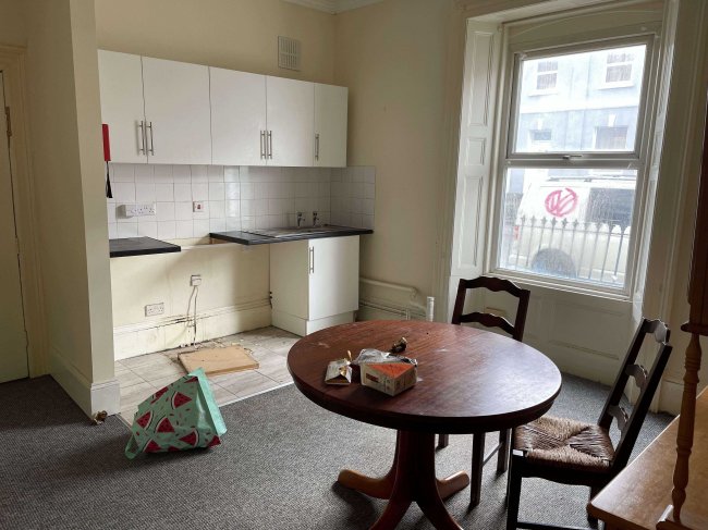 280 North Road West, Plymouth, Devon PL1 5DQ 5