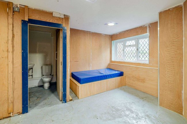 Bank Hall Farm, Swanlow Lane, Winsford, CW7 4BP 8