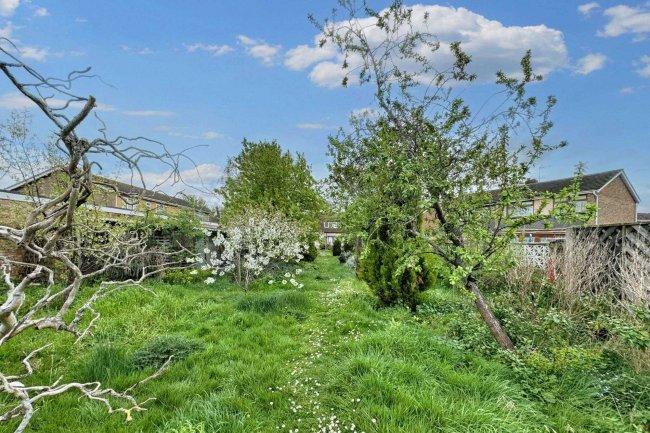 45 High Street, Milton, CB24 6DF 8