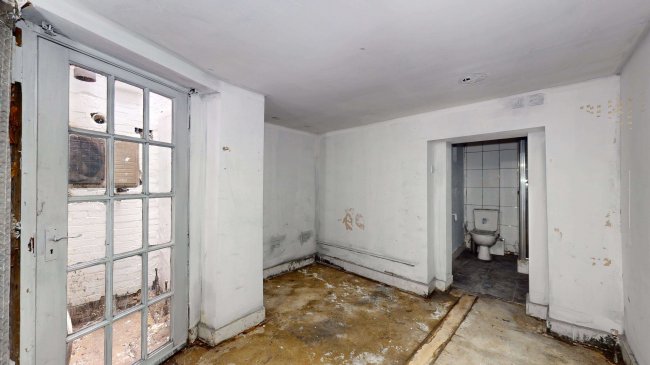 Lower Ground Floor Flat, 106 Guilford Street, Holborn, London, WC1N 1DP 1