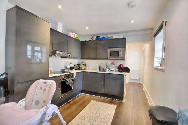 Flat 1 - Flat 3, 2A Wendover Road, London, NW10 4RT 9