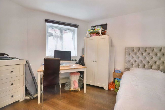 Flat 1, 2A Wendover Road, London, NW10 4RT 5