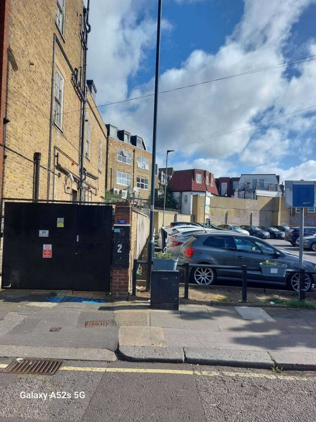 Flat 1, 2A Wendover Road, London, NW10 4RT 5